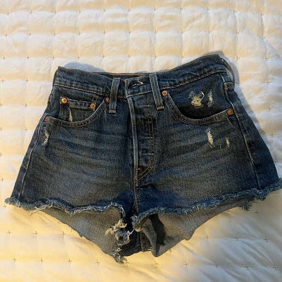Levi's Blue Jean Shorts Distressed Frayed Hem - Picture 1 of 5